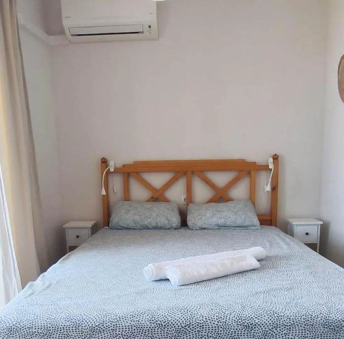 Apartment Luminoso Apartamento Playa Torrecilla. Con Piscina Nerja Spain