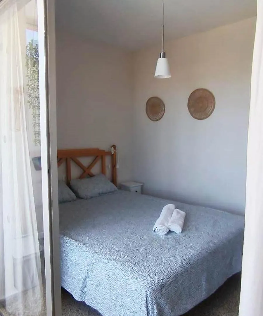 Luminoso Apartamento Playa Torrecilla. Con Piscina Nerja